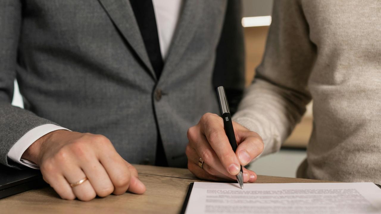Agreement to buy a business