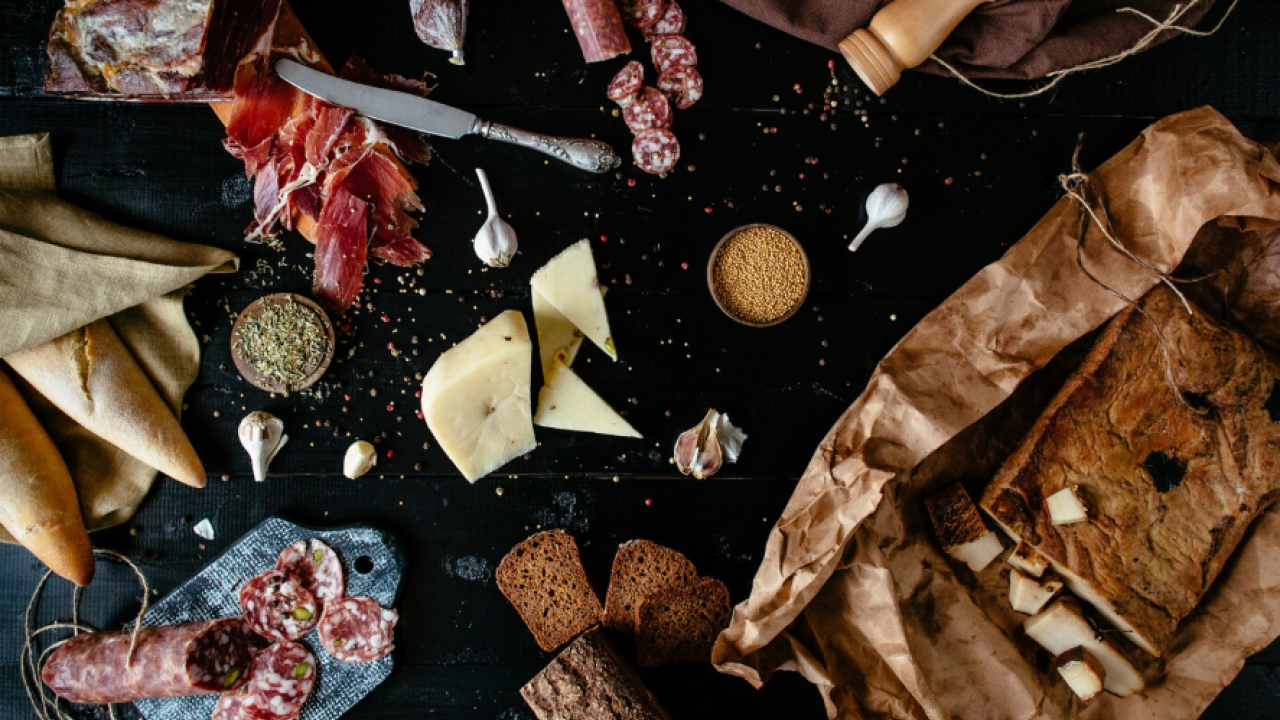 Deli